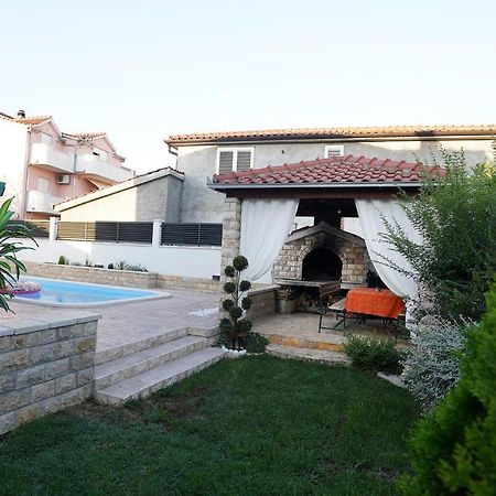 Villa Tago With Heated New Pool Kaštela Exterior foto