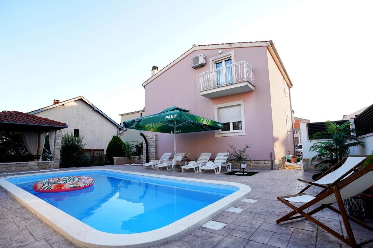 Villa Tago With Heated New Pool Kaštela Exterior foto