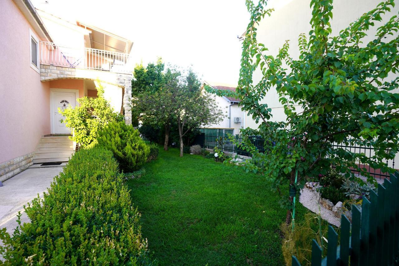 Villa Tago With Heated New Pool Kaštela Exterior foto